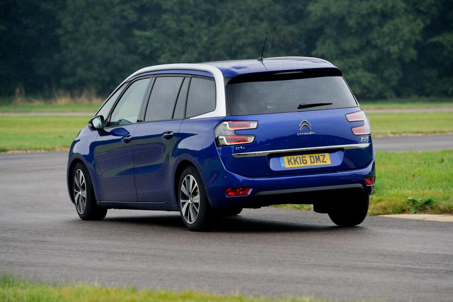  Citroen Grand C4 Picasso 2016 года  (UK) (фото 17 из 31)